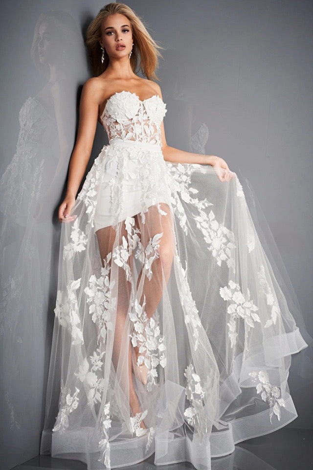 white lace bridal couture Toronto