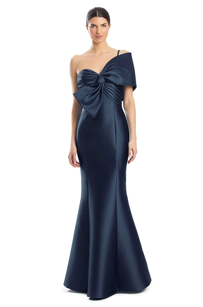 Alexander By Daymor 1977 Pleated Bodice Evening Dress - A sophisticated evening dress featuring a pleated bodice and knotted bust, perfect for evening events or mother of the bride or groom occasions. The model is wearing the color navy.