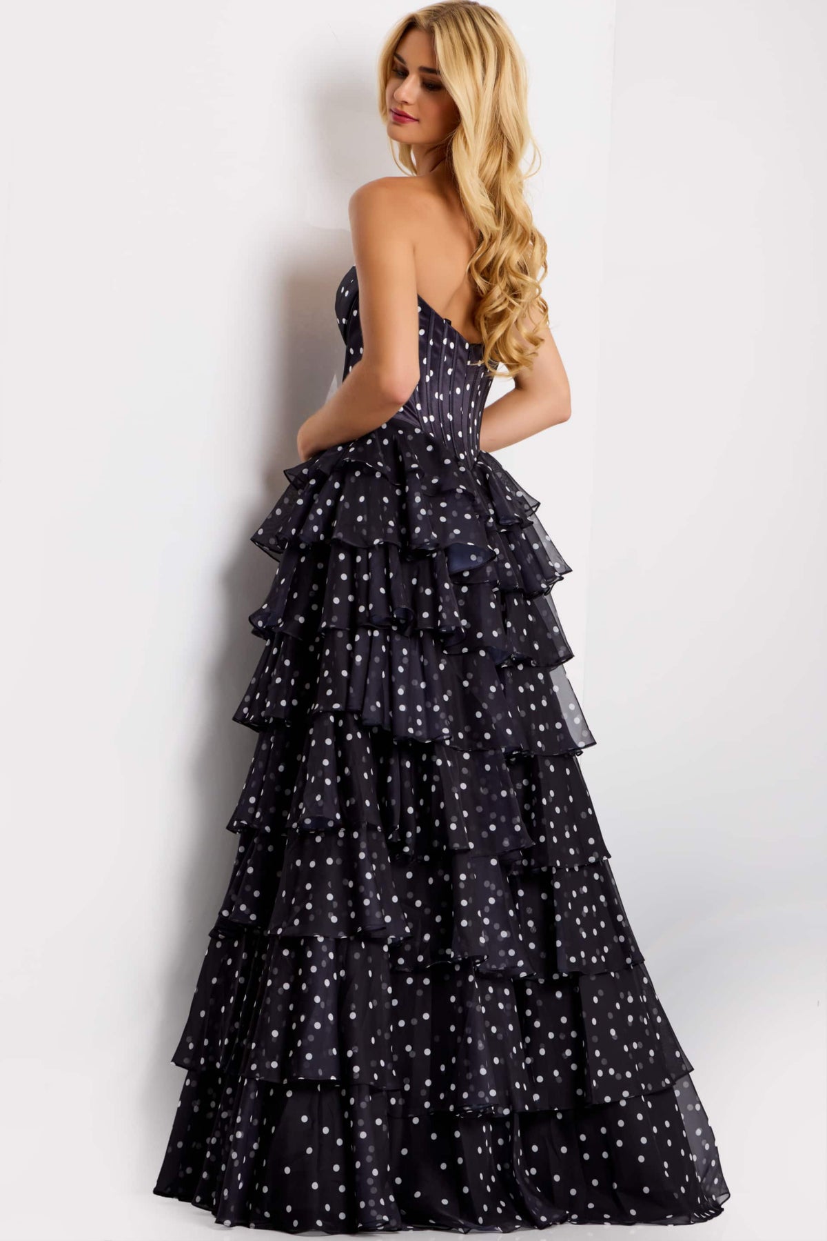 Jovani - 49087 - Strapless Tiered Ruffle Gown
