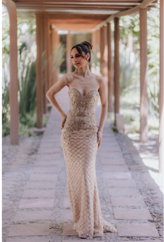 Terani 232GL1476 Fitted Trumpet/Mermaid Evening Dress, perfect for Evening events and Pageants. Available at Madeline's Boutique in Toronto and Boca Raton, Florida.