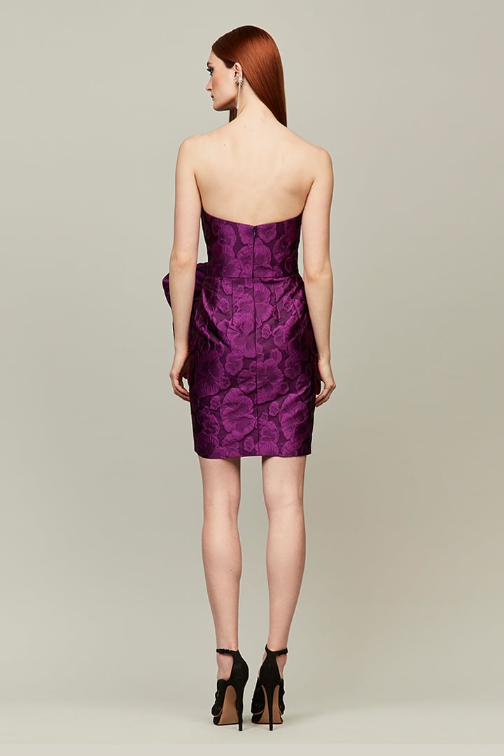 Shop the Audrey+Brooks 6328 cocktail dress in Jacquard. This fitted, plain style features a short length, strapless neckline, and sleeveless design. Complete with a zipper back closure. Perfect for any occasion!