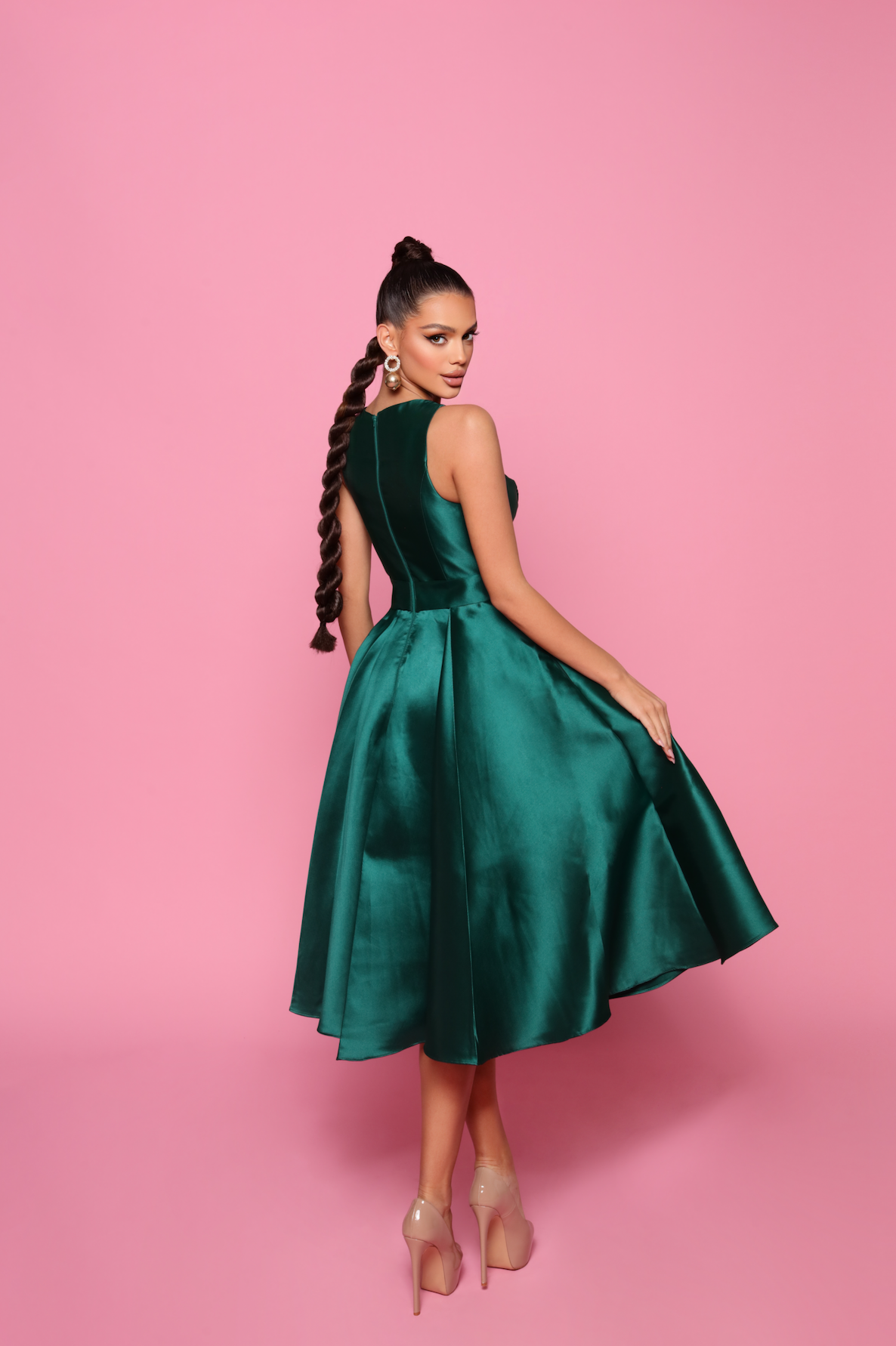 Nicoletta - Np150 - Midi-Length Mikado Cocktail Dress Emerald / 16 AU (14 US) Nicoletta - Np150 - Midi-Length Mikado Cocktail Dress Emerald / 16 AU (14 US)